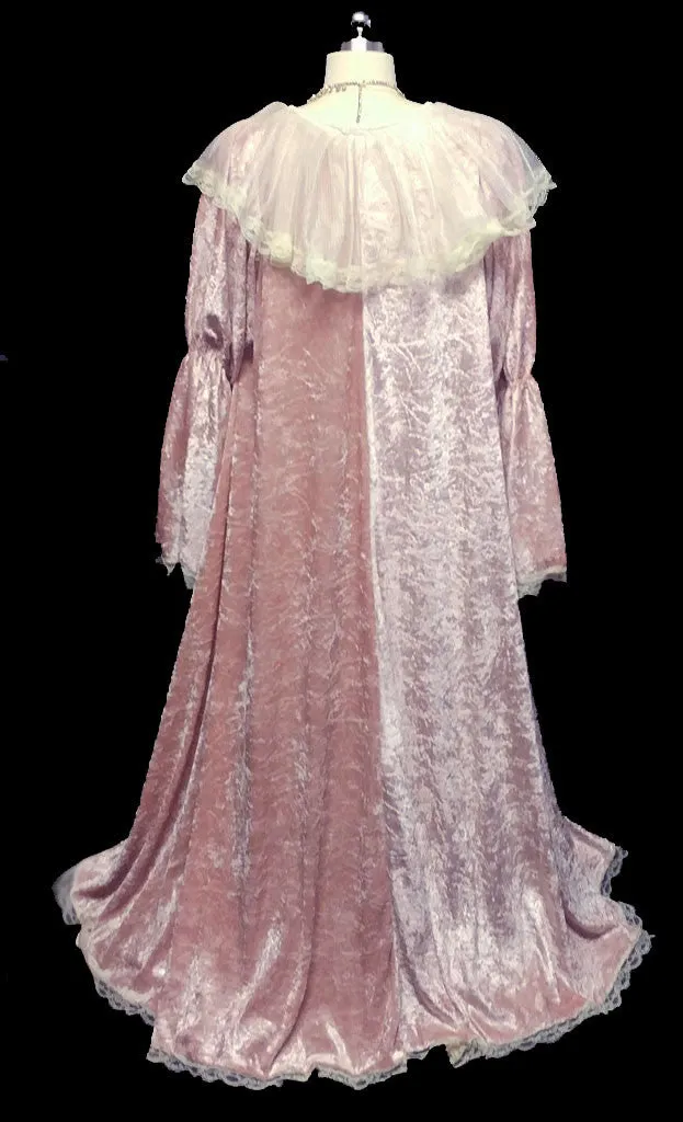 NEW WITH TAG - EXQUISITE VICTORIAN-LOOK PINK PANNE VELVETEEN DRESSING GOWN ROBE ADORNED WITH VENETIAN CHANTILLY LACE WITH GORGEOUS JULIET BELL SLEEVES – SIZE SMALL – WOULD MAKE A FABULOUS GIFT!